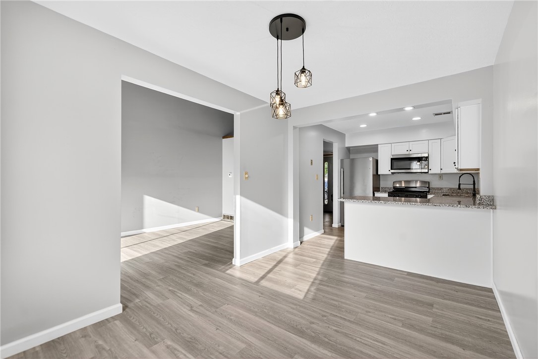 1027 Cranston Dr