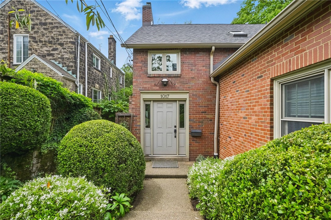 1017 Lancaster Ave