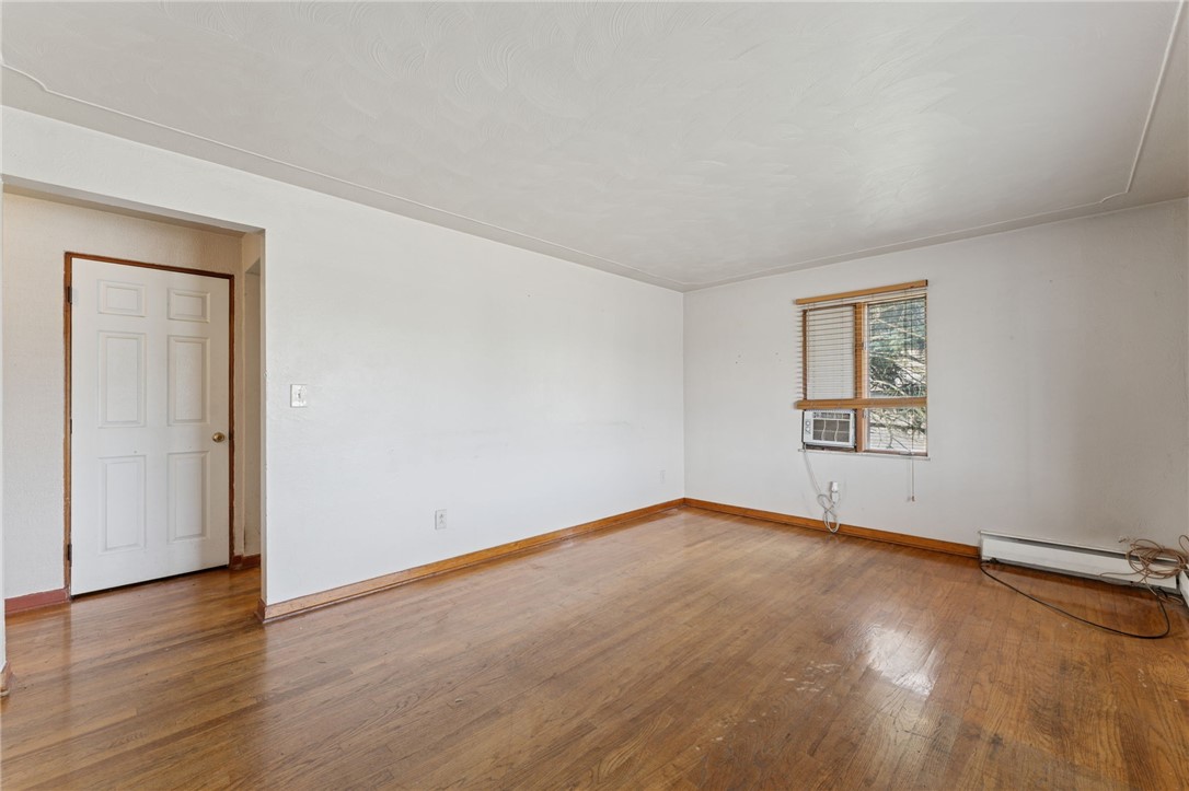 448 Old Pike St