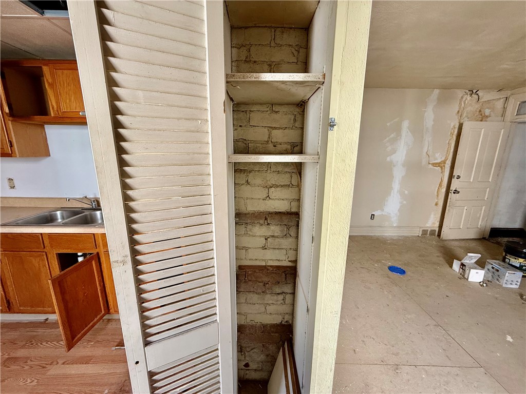 511-513 California Ave