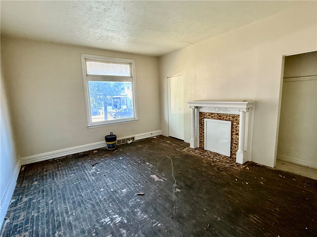 511-513 California Ave