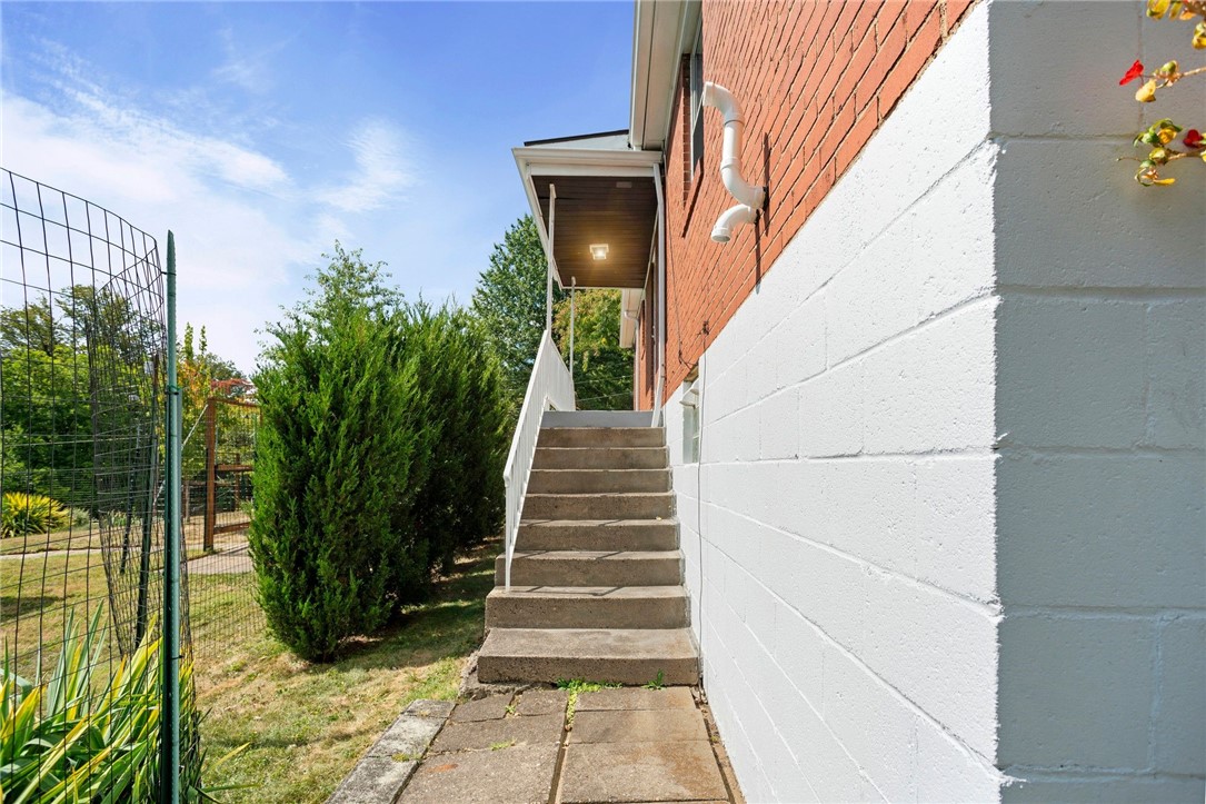 3323 Shady Avenue Ext