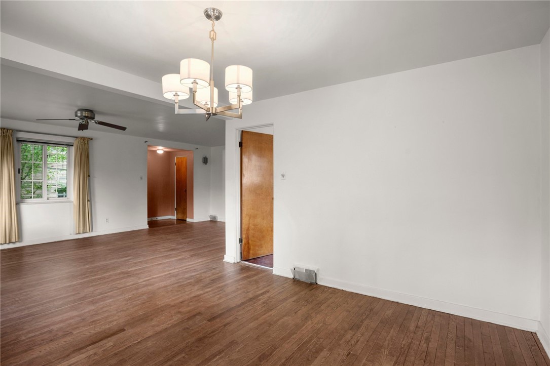 3323 Shady Avenue Ext