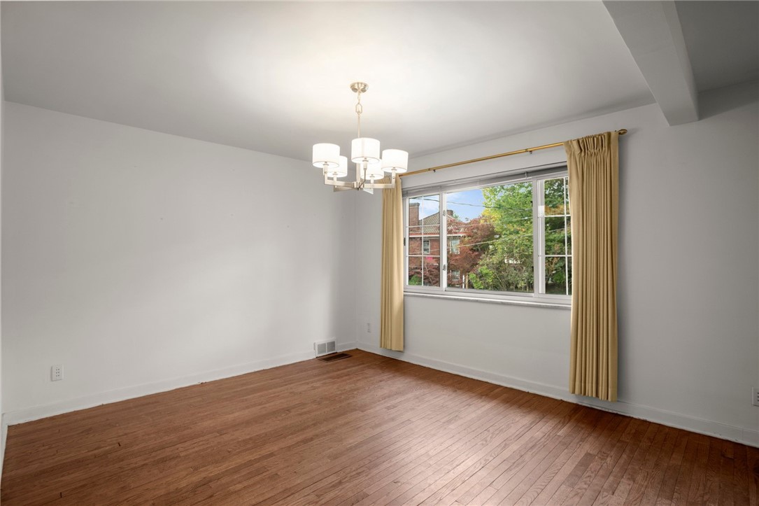 3323 Shady Avenue Ext