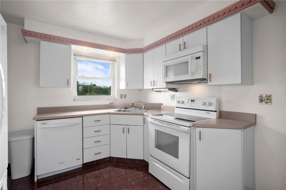 3323 Shady Avenue Ext