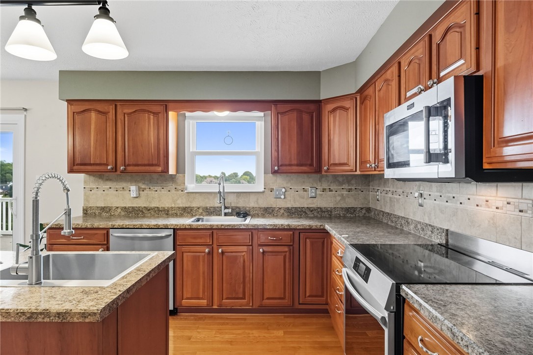 499 W Spring Grove Blvd