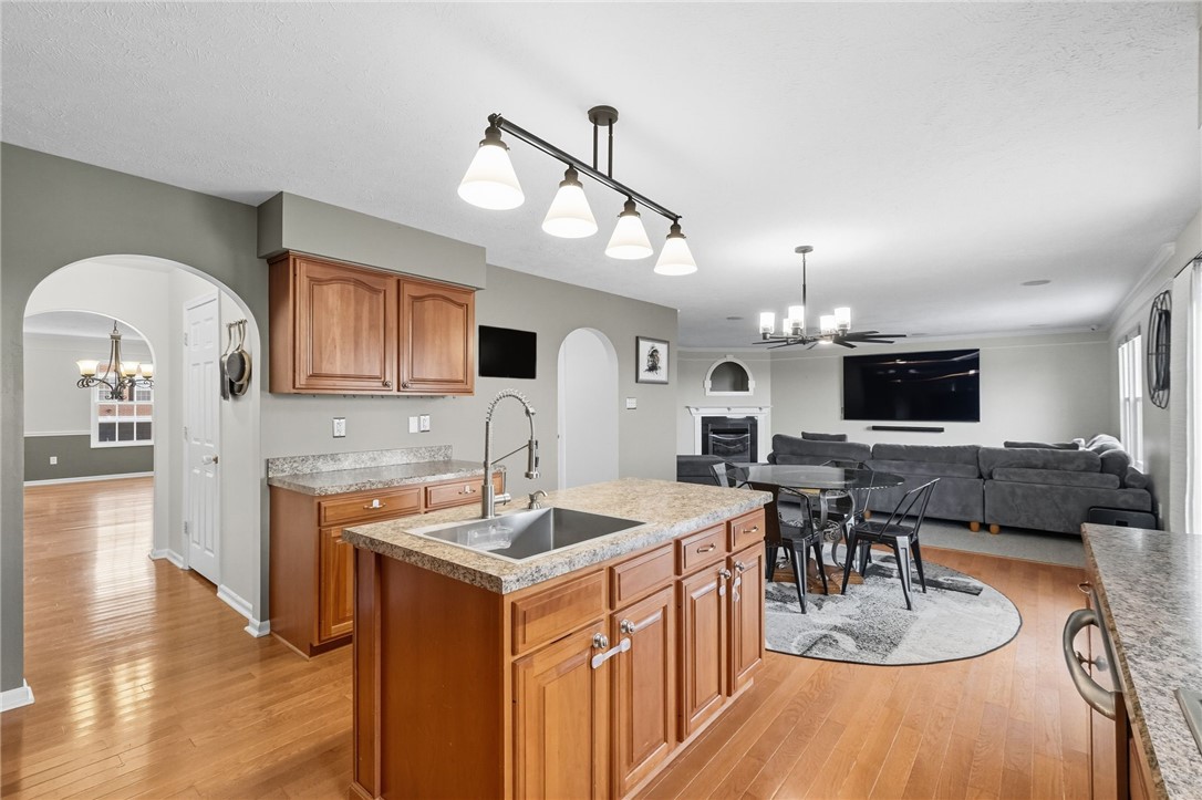 499 W Spring Grove Blvd