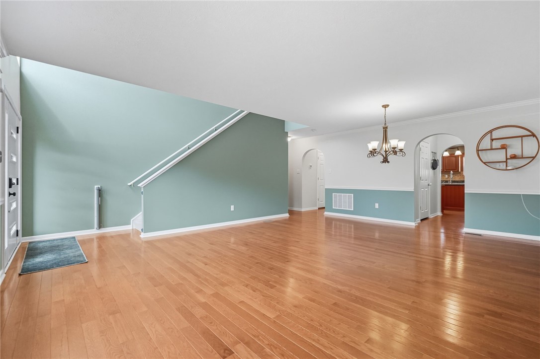 499 W Spring Grove Blvd