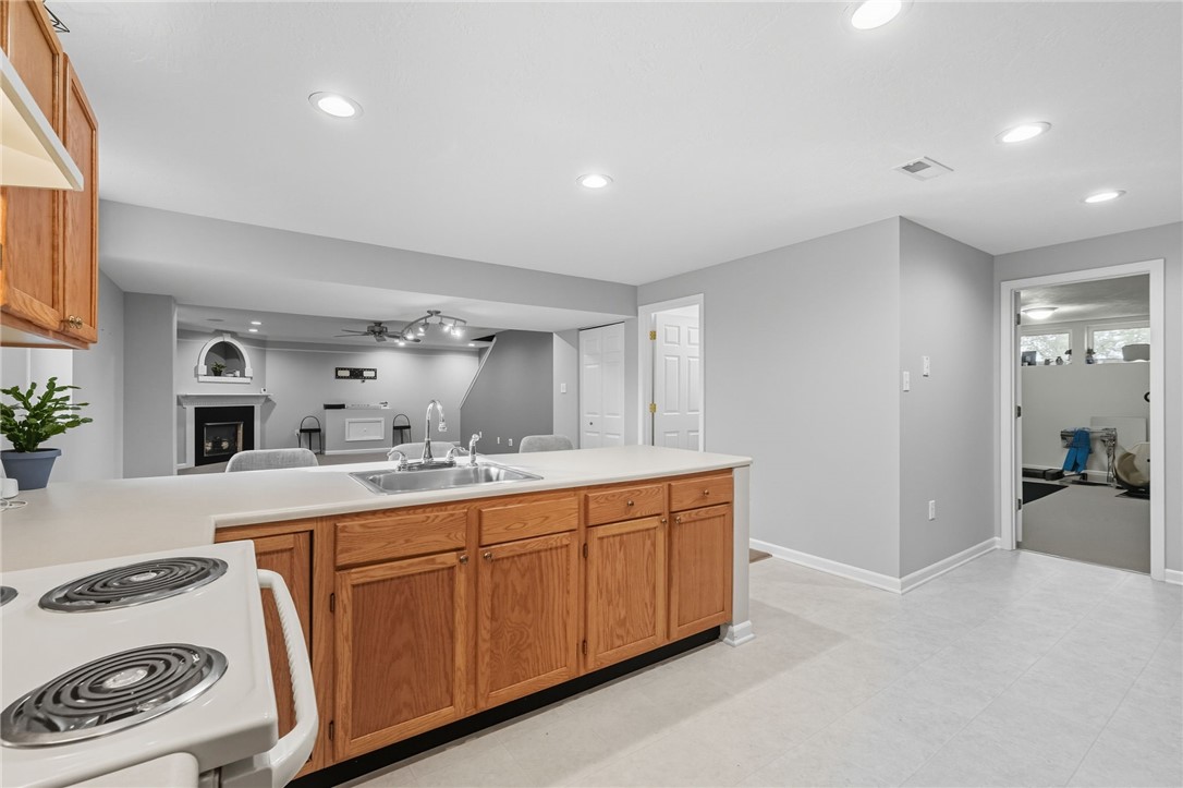 499 W Spring Grove Blvd