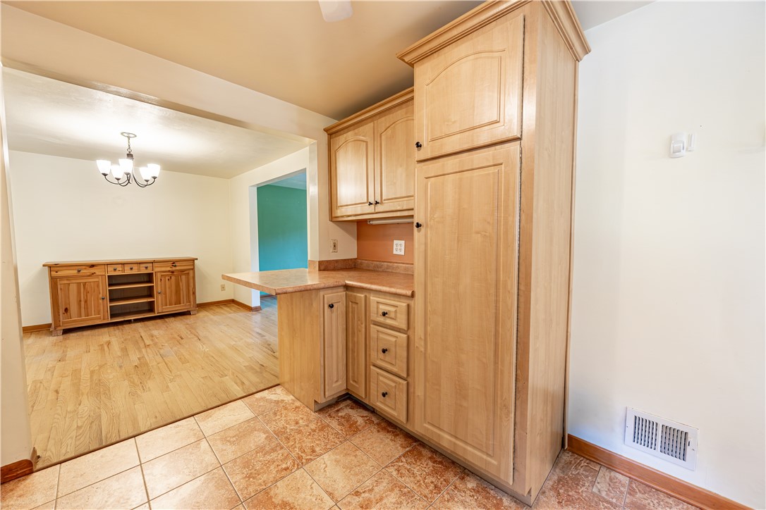 103 Cherry Valley Rd