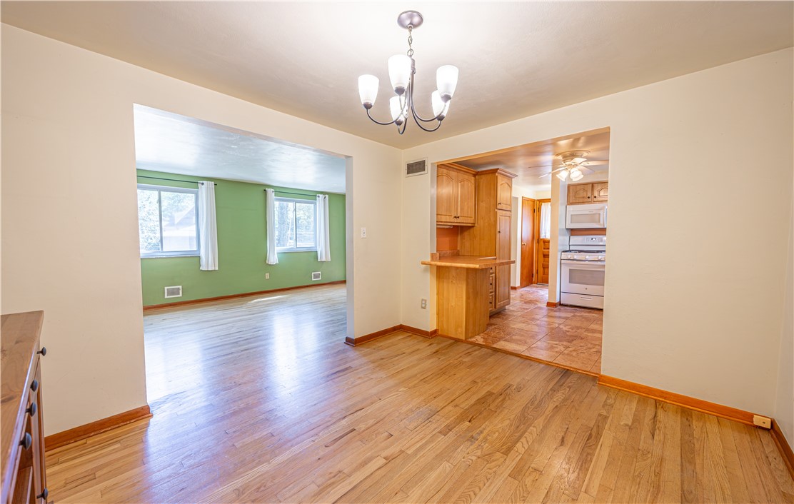 103 Cherry Valley Rd