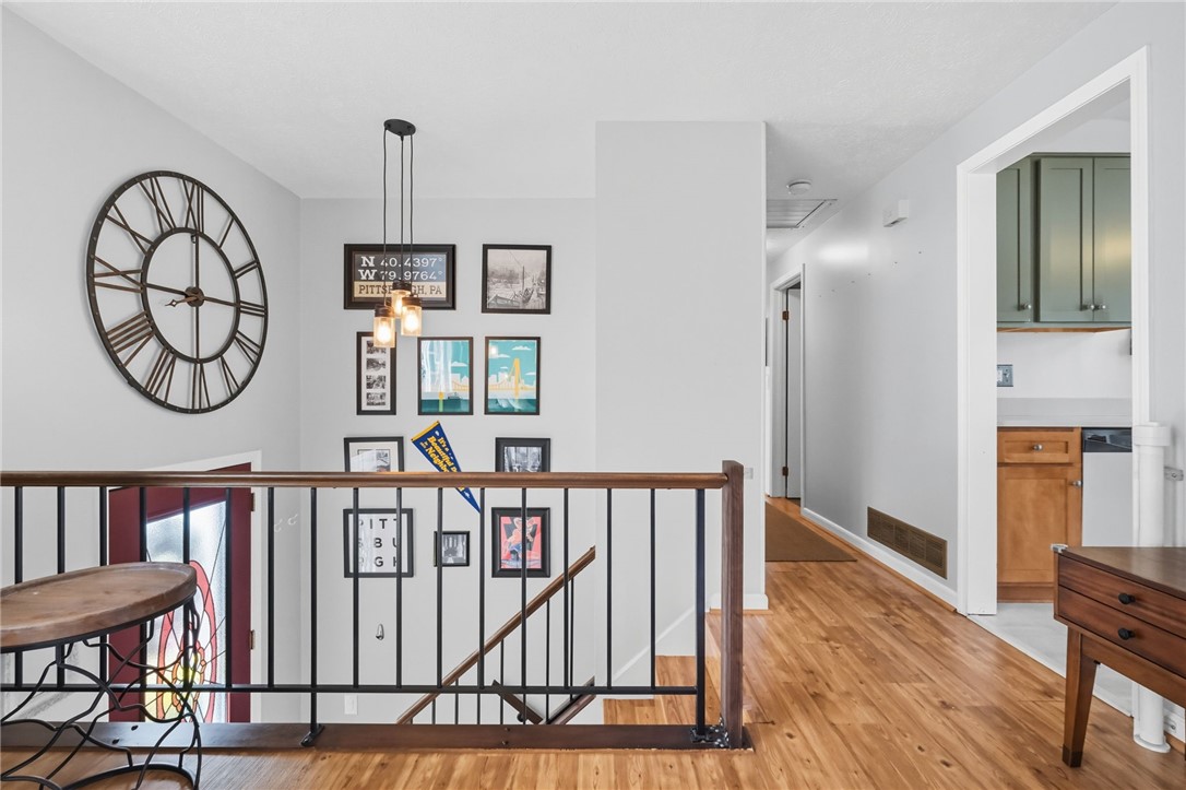 106 Kings Point Rd