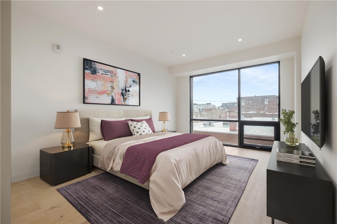 2330 Penn Ave 302
