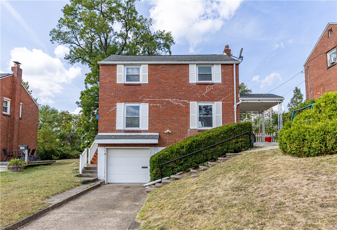 713 Lynda Ln