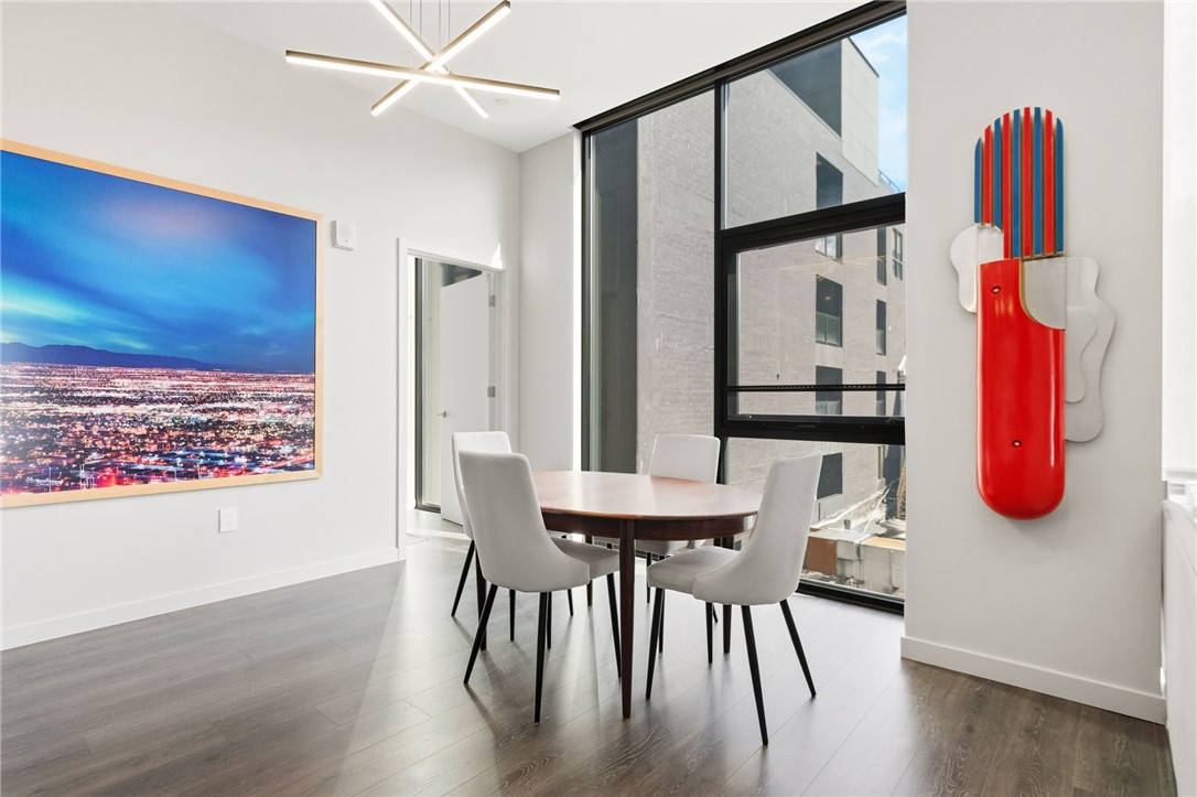 2554 Smallman St 307