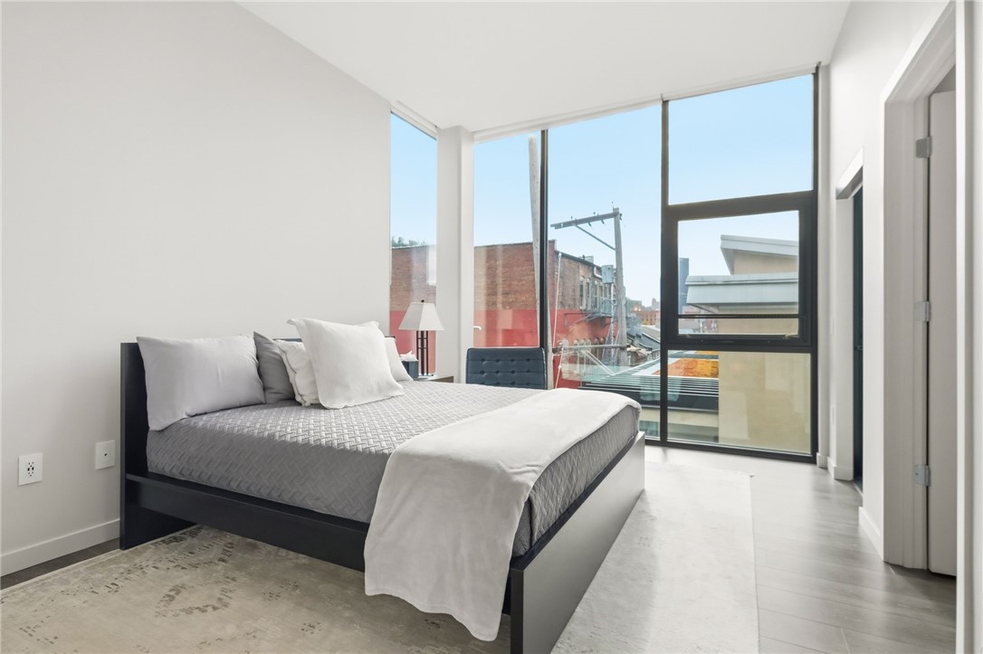 2554 Smallman St 307