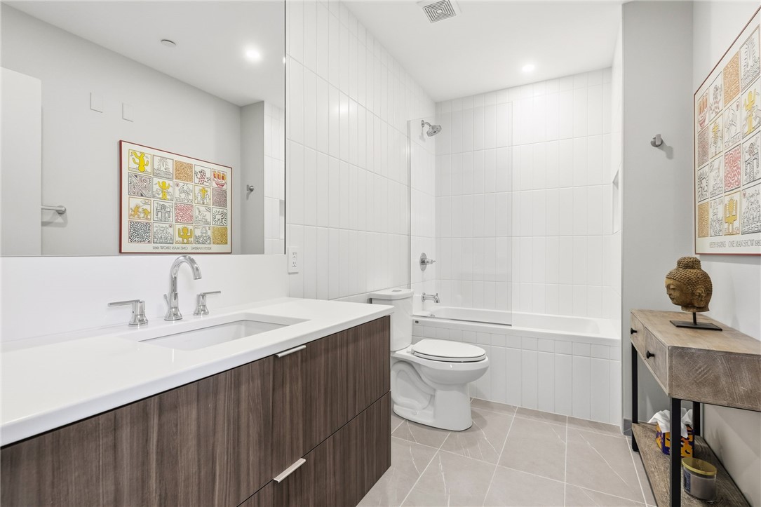 2554 Smallman St 307