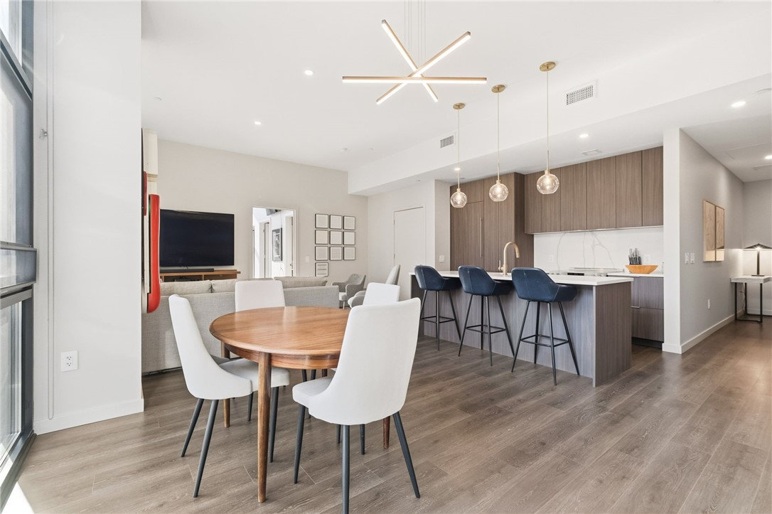 2554 Smallman St 307