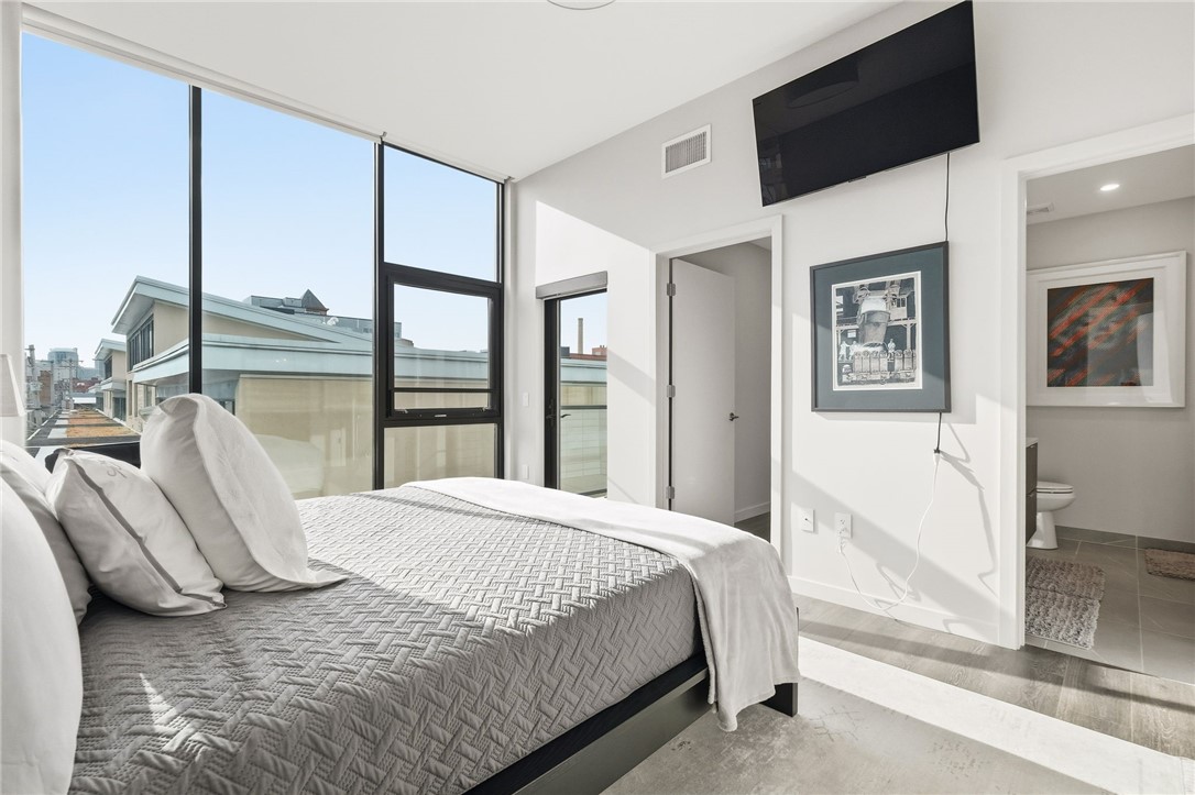 2554 Smallman St 307