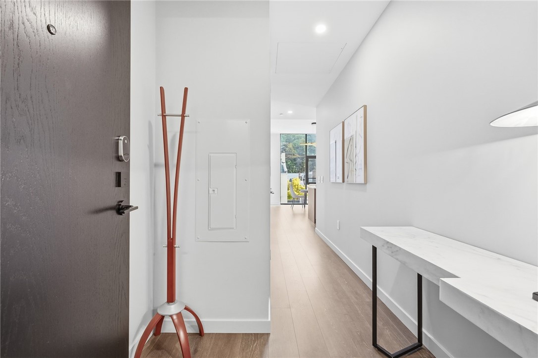 2554 Smallman St 307