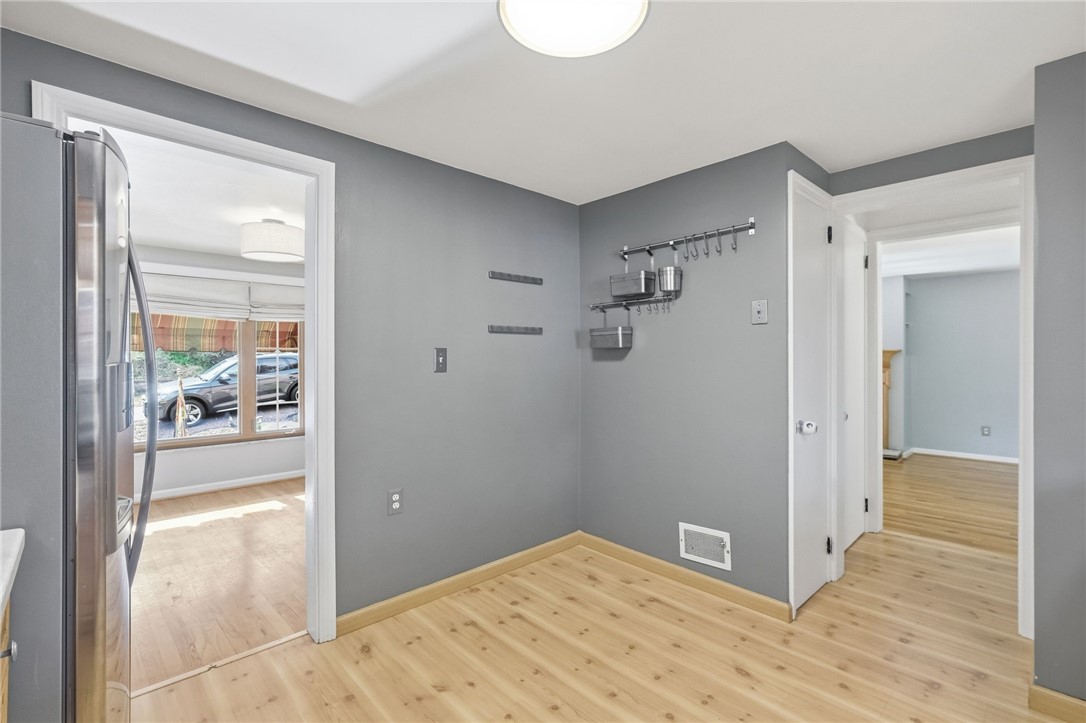 419 Burlington Rd