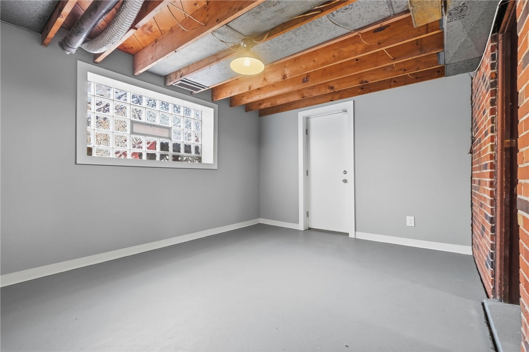 419 Burlington Rd