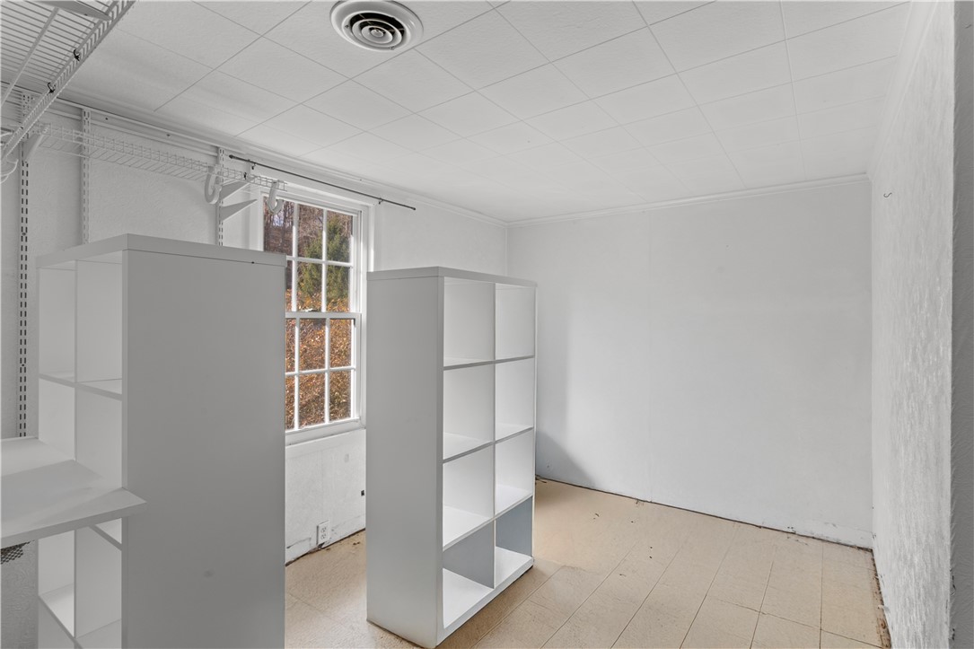 3043 State Route 711