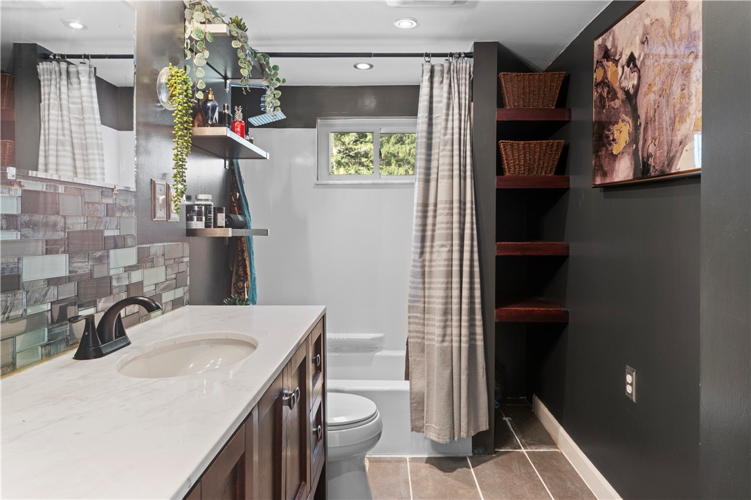 3043 State Route 711