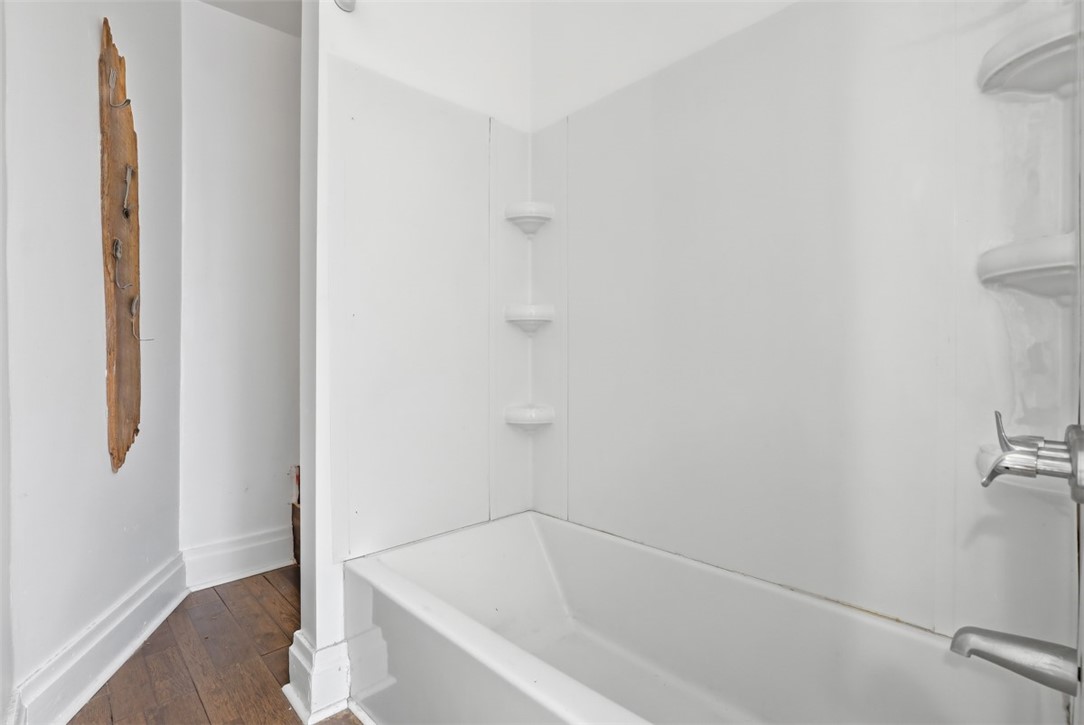 226 8th St 224