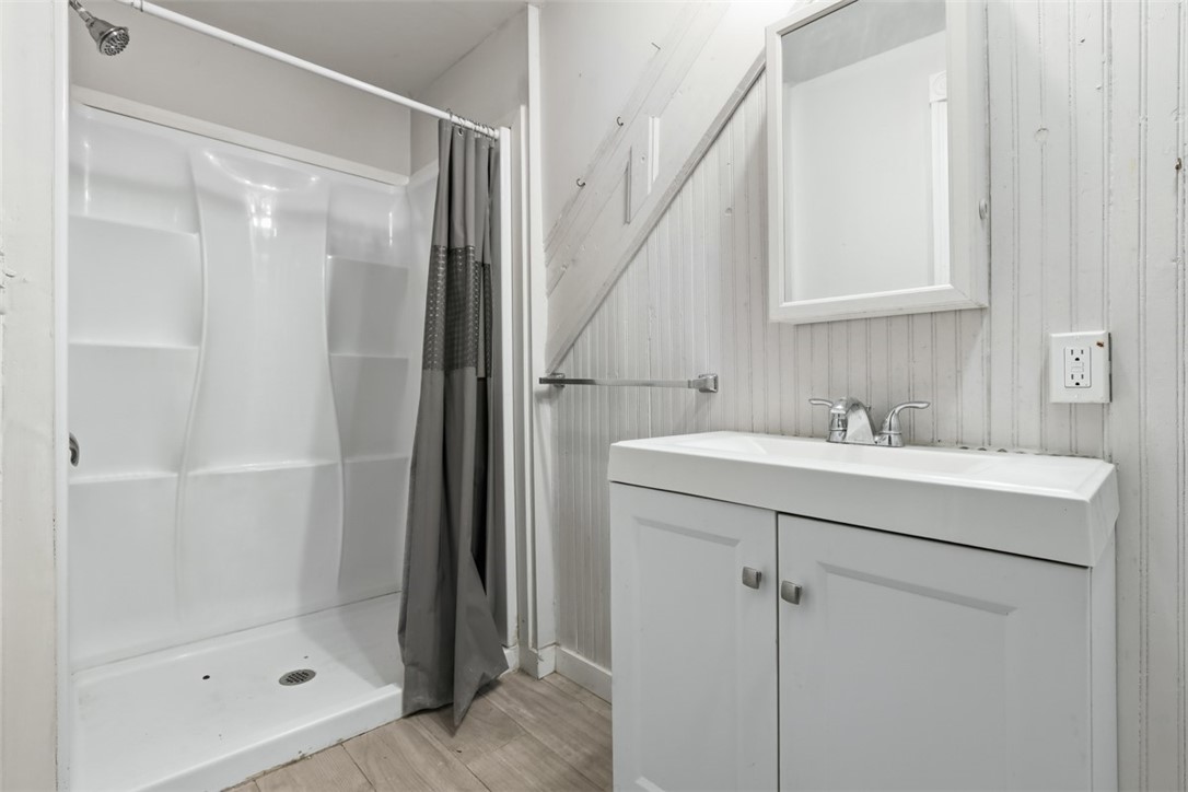 226 8th St 224
