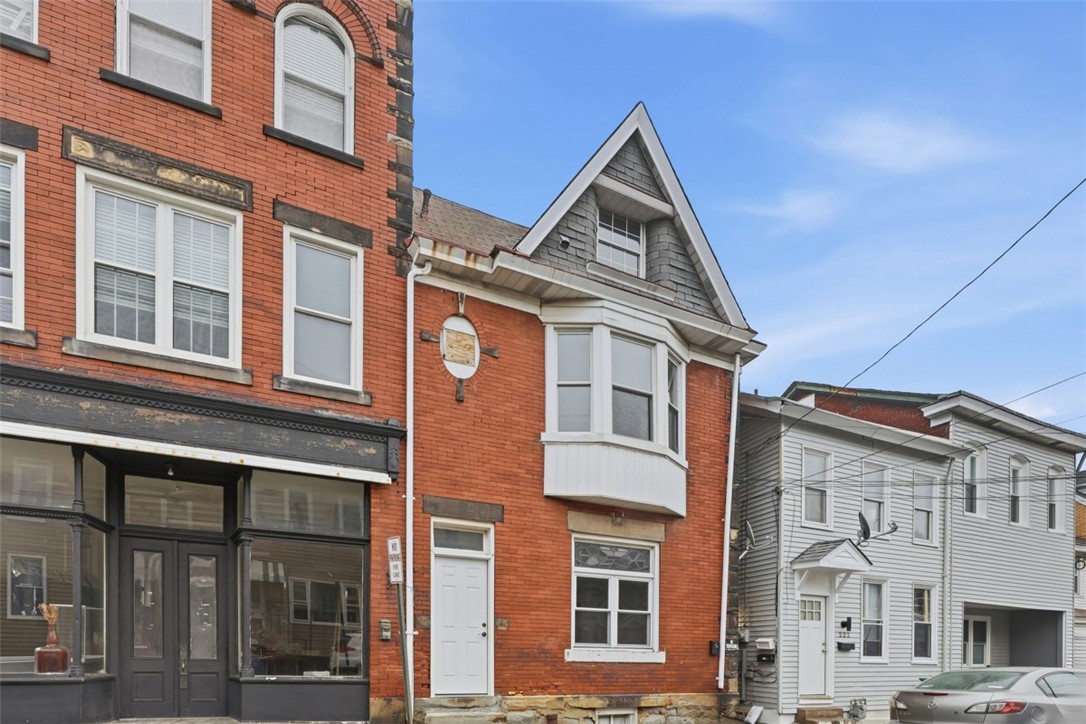 226 8th St 224
