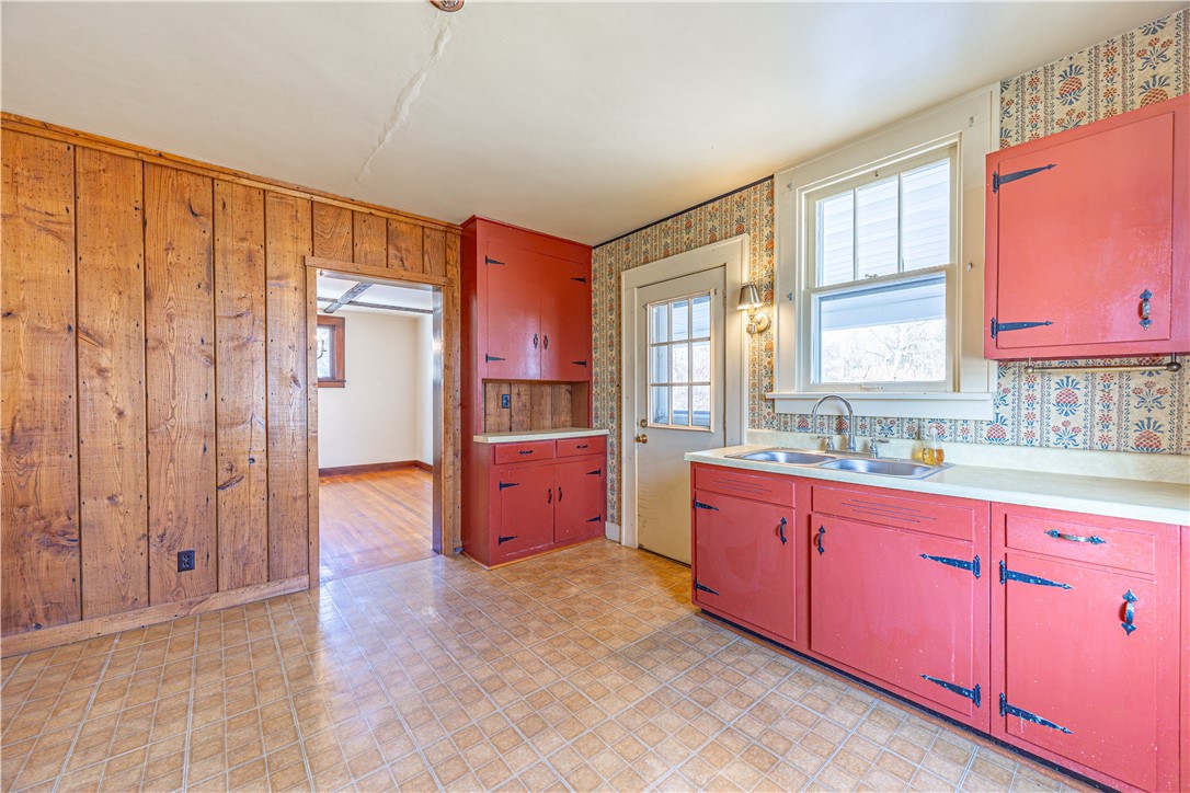 422 New Castle Rd