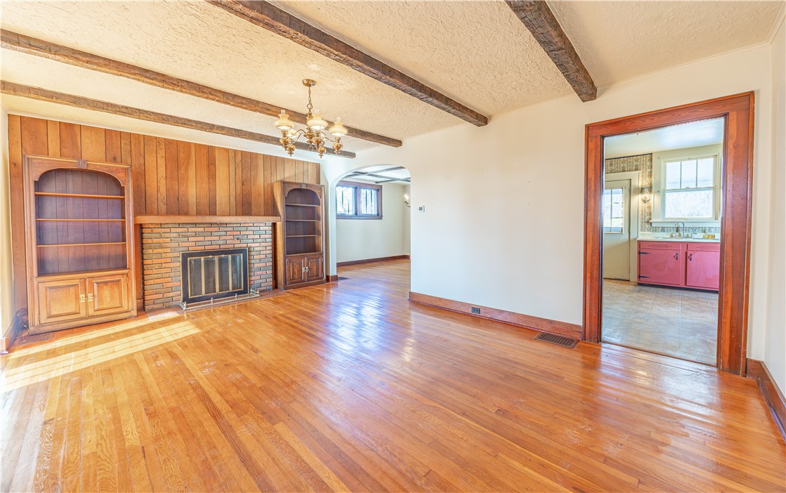 422 New Castle Rd