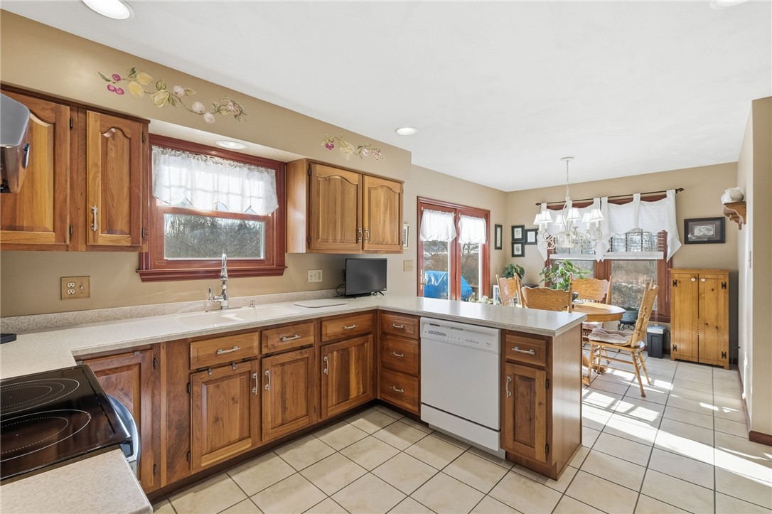 27 Deerfield Dr