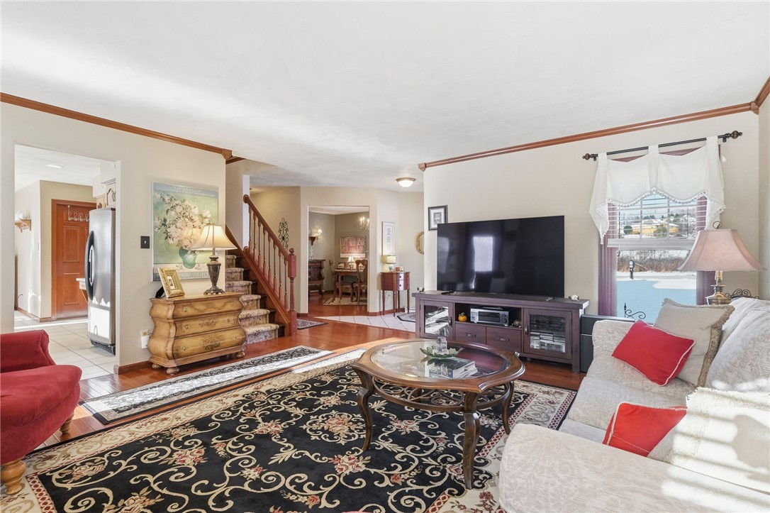 27 Deerfield Dr