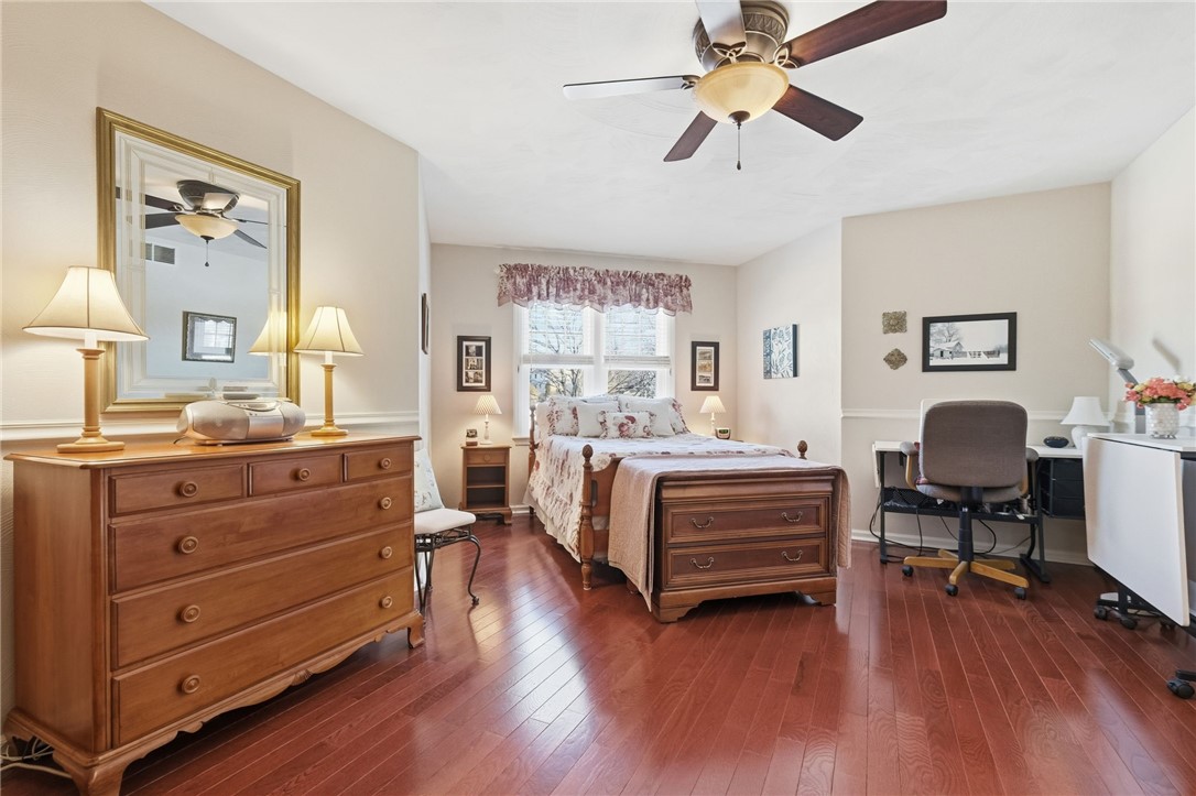 27 Deerfield Dr