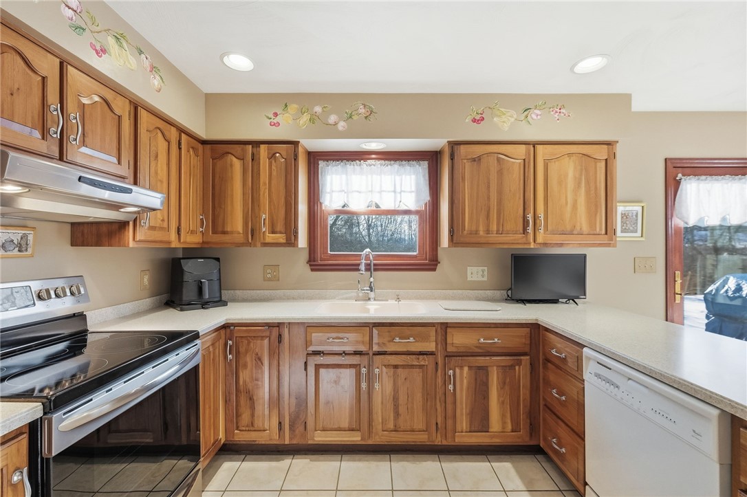 27 Deerfield Dr