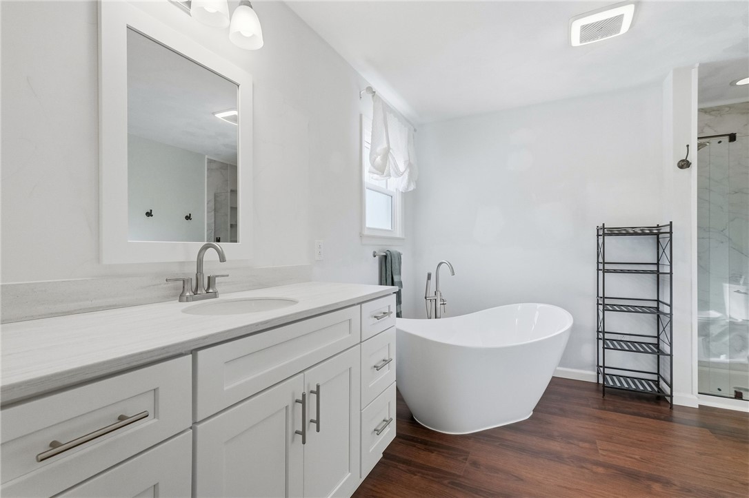 27 Deerfield Dr