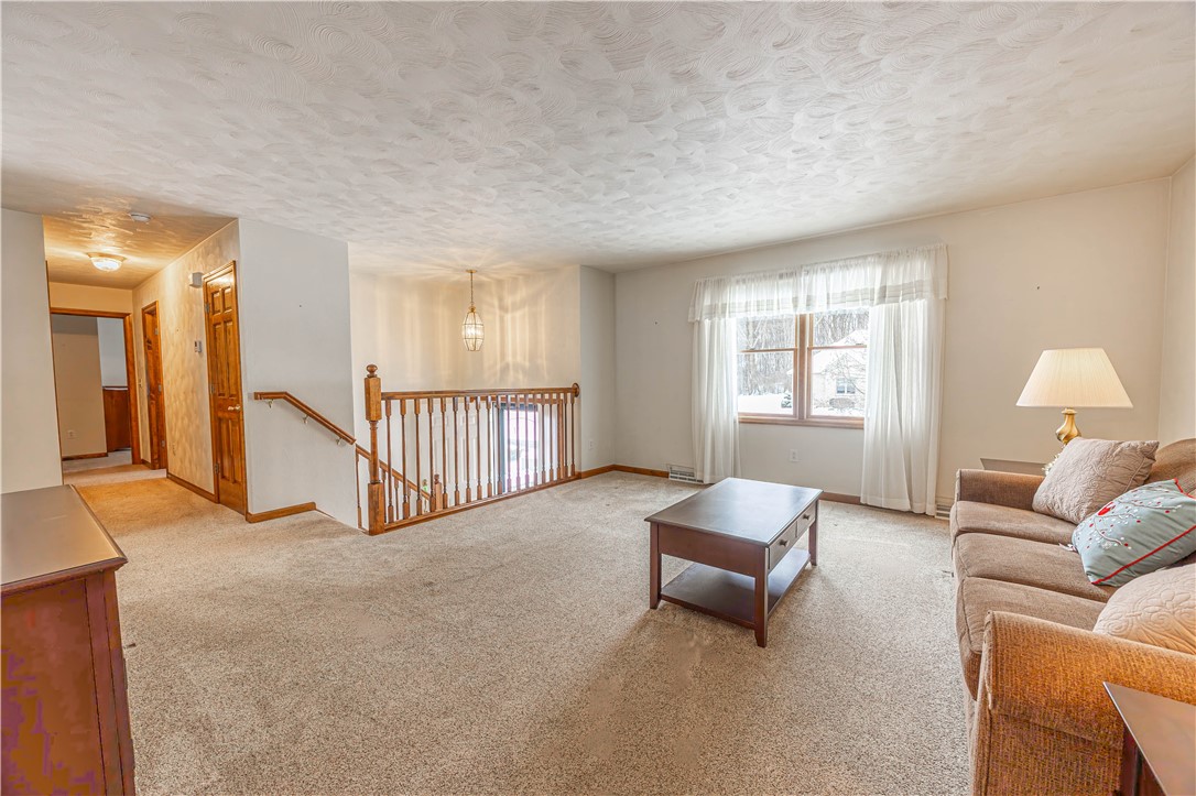 536 Lori Dr