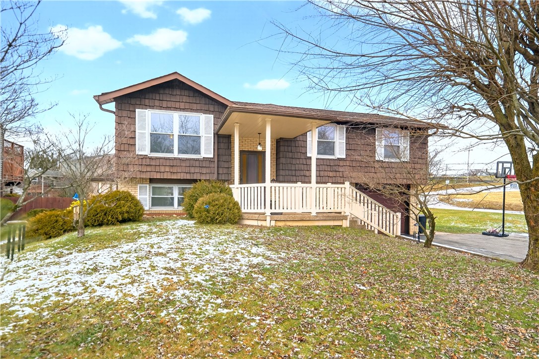 97 Prestwick Dr