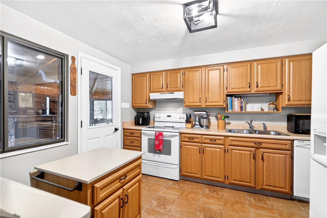 97 Prestwick Dr