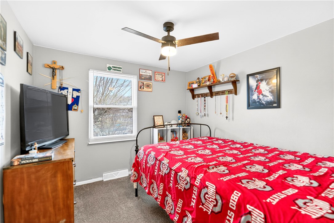97 Prestwick Dr