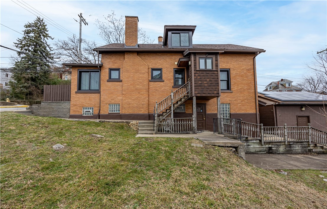 348 Anthony St