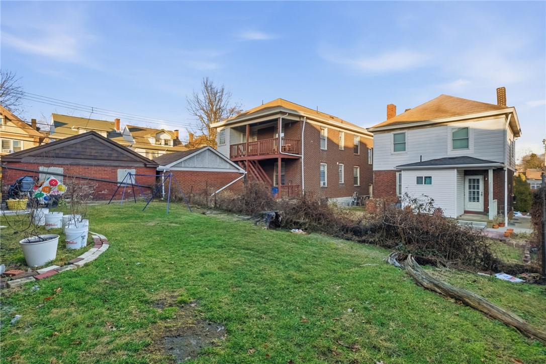 2303 Sherbrook St 2
