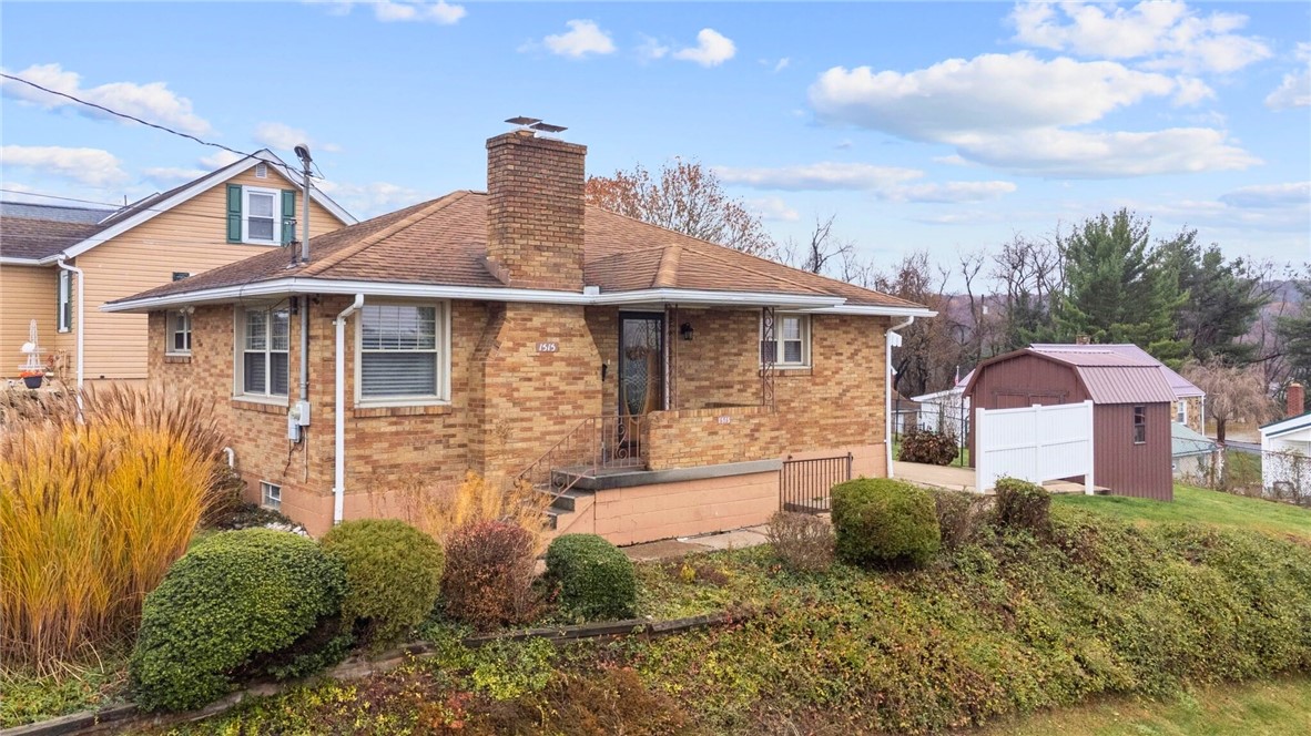 1515 Oak St