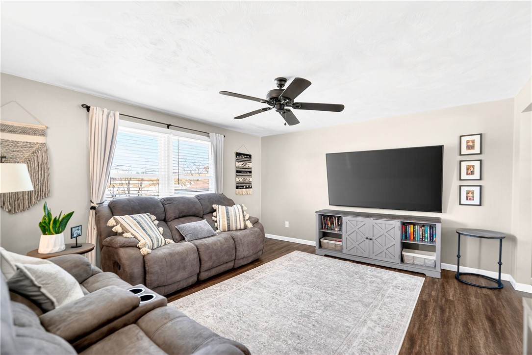 122 Sonnie Dr
