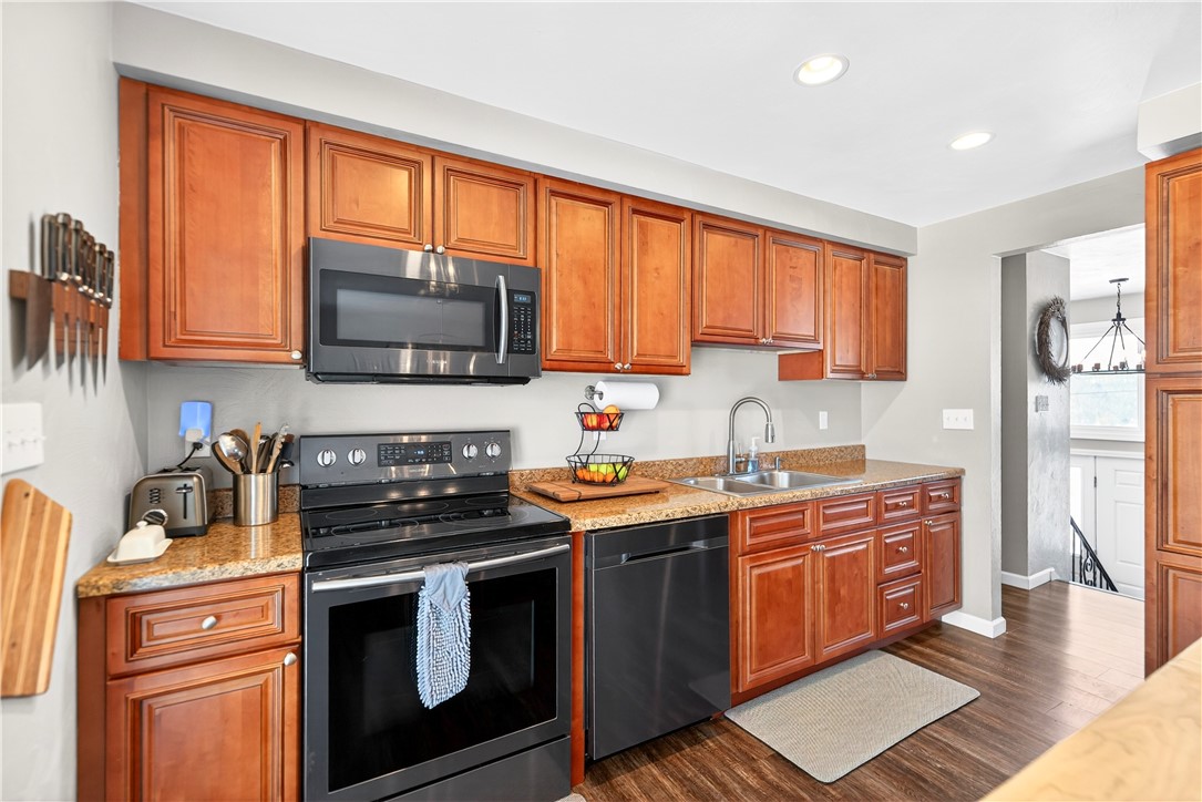122 Sonnie Dr
