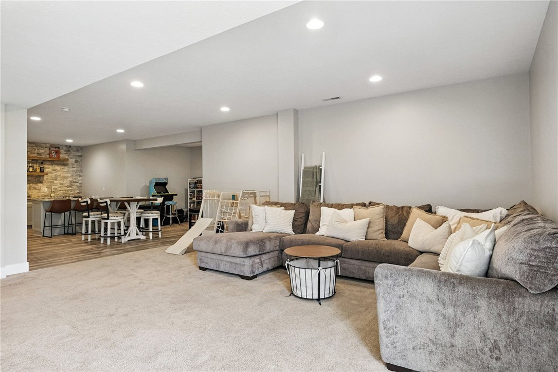 2800 Cole Rd