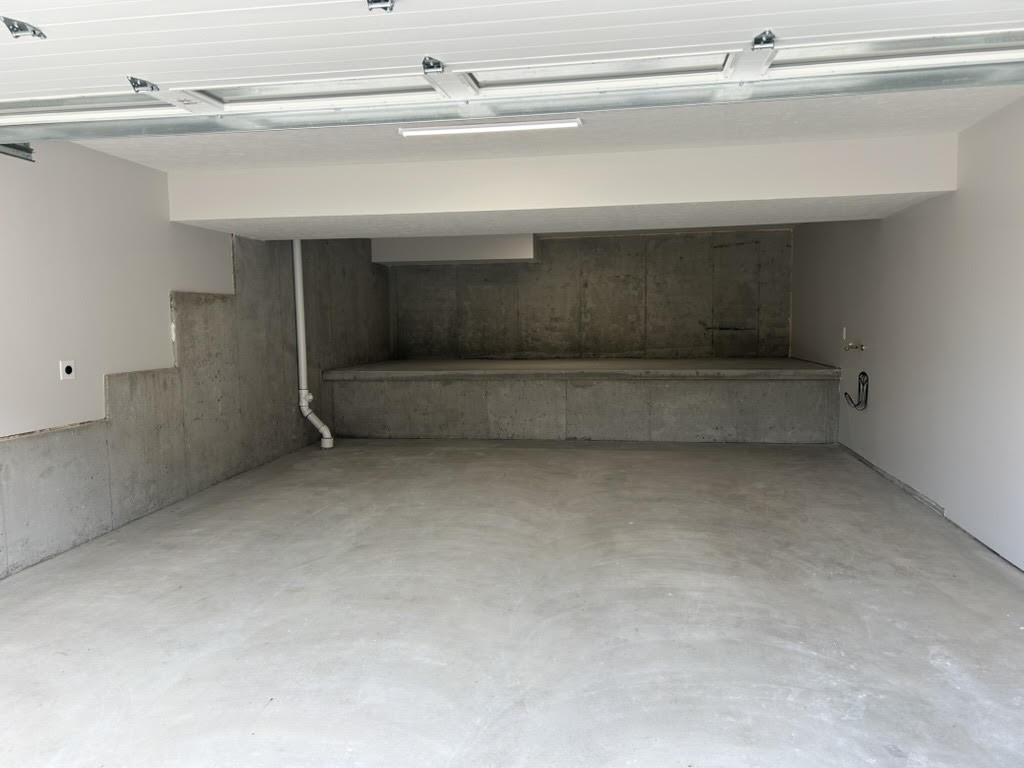 1102 Spring Garden Ave