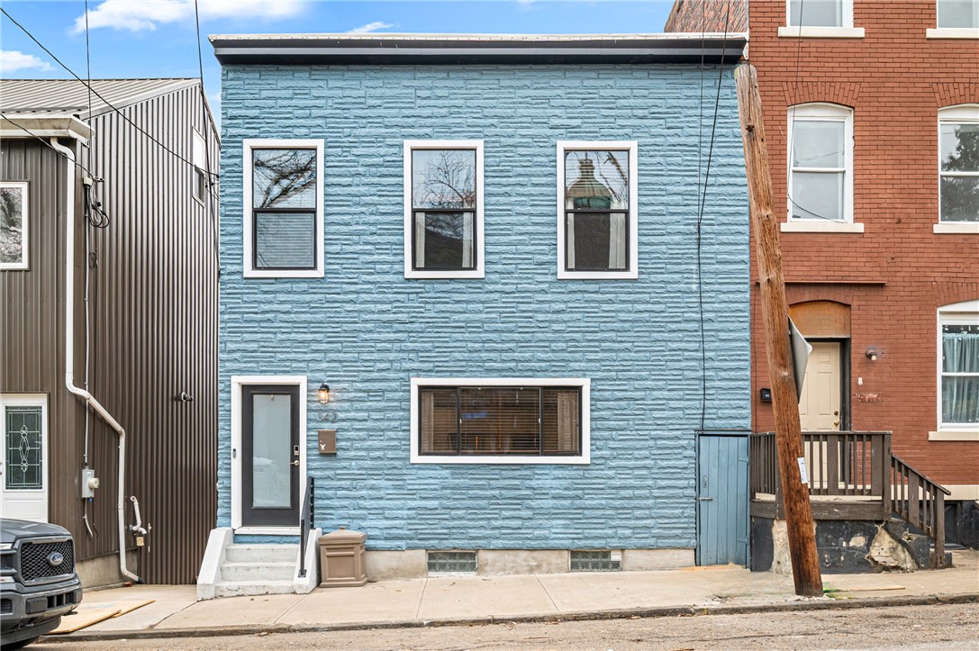 342 Harmar St